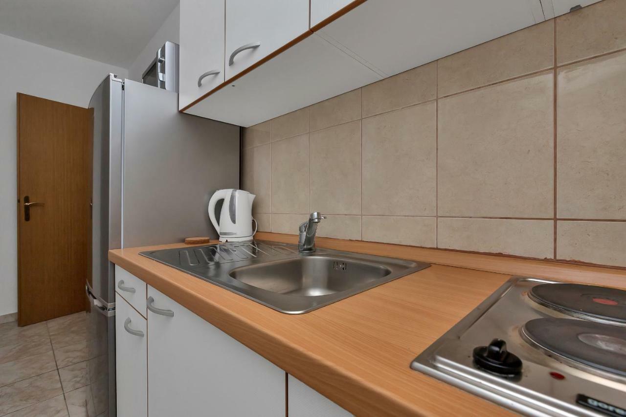 Apartament Easy *